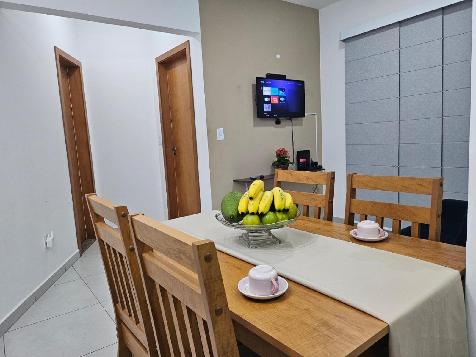 Residencial F52 * Praia Grande (Santos)